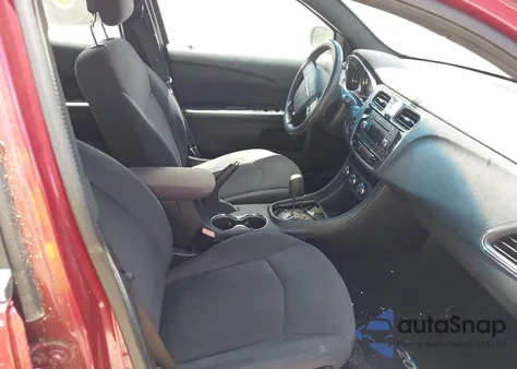 2013 Chrysler 200 Lx from USA, damaged, VIN 1C3CCBAB6DN762200